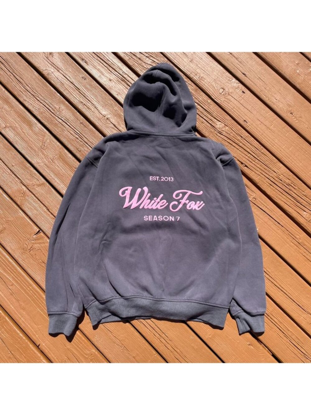 White Fox oversized hoodie monument style